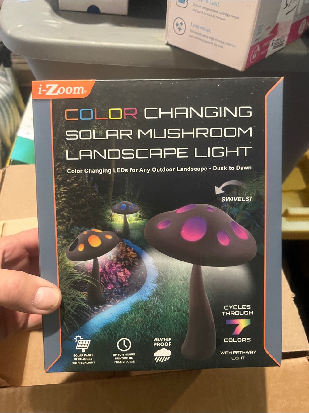 Zoom Color Changing Solar Mushroom Landscape Light - Brown